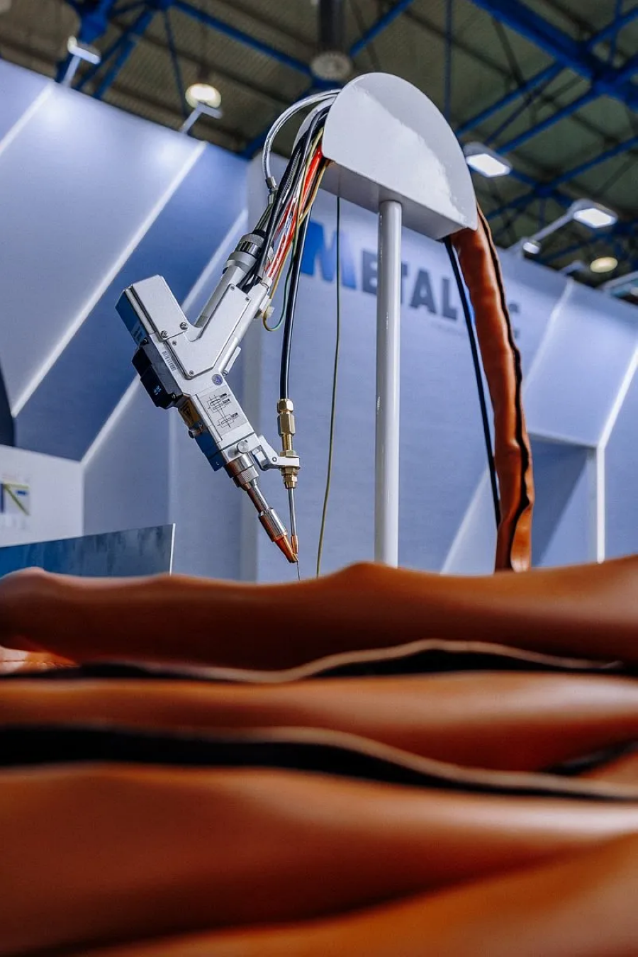 Оптоволоконная лазерная сварочная установка MetalTec WL 3000 - фото