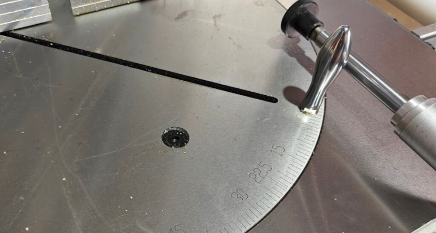 Дисковая полуавтоматическая пила Metal Master MQCS-400A - фото