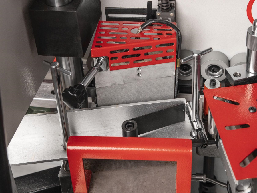 Автоматический кромкооблицовочный станок KROM AUTOMAT LITE - фото