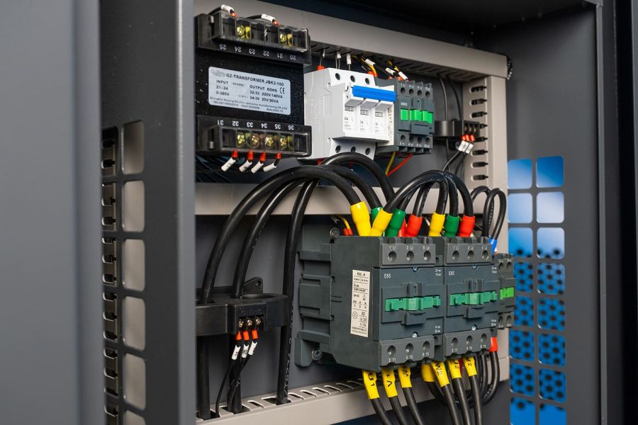 Компрессор винтовой Hansmann RSA 75-12 с частотным преобразователем - фото