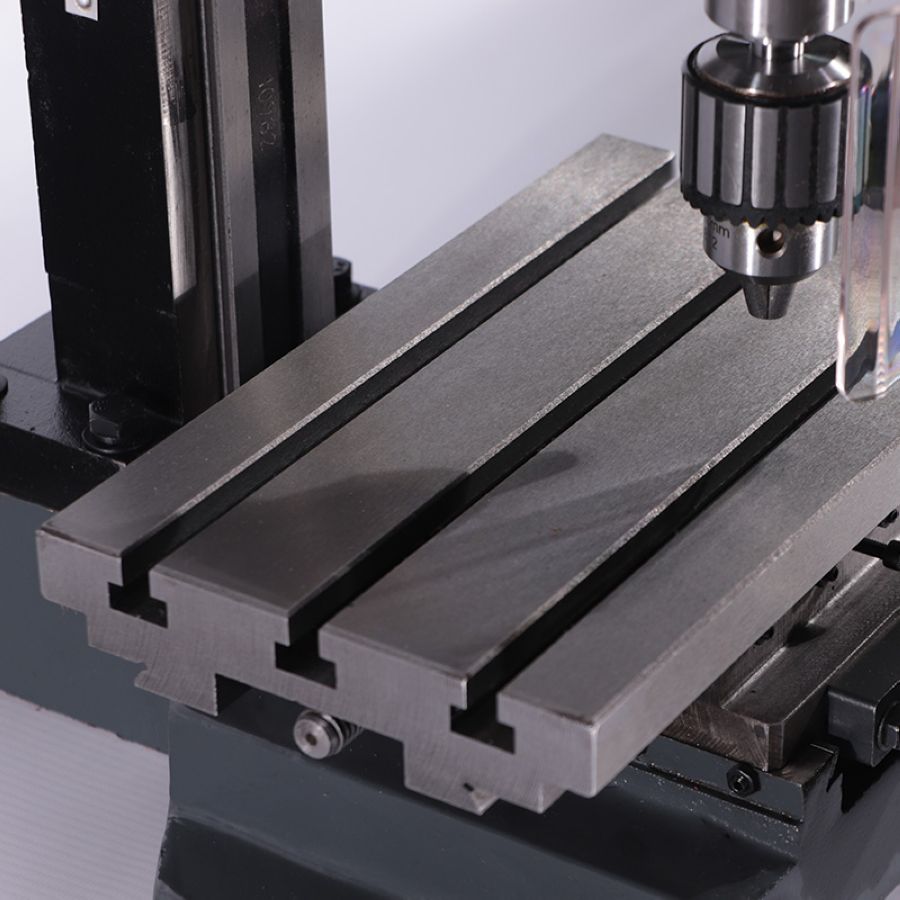 Фрезерный станок по металлу PROMA FPX-20 Е - фото