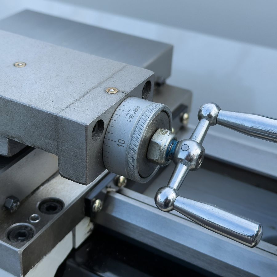 Универсальный токарный станок PROMA SPA-700P - фото