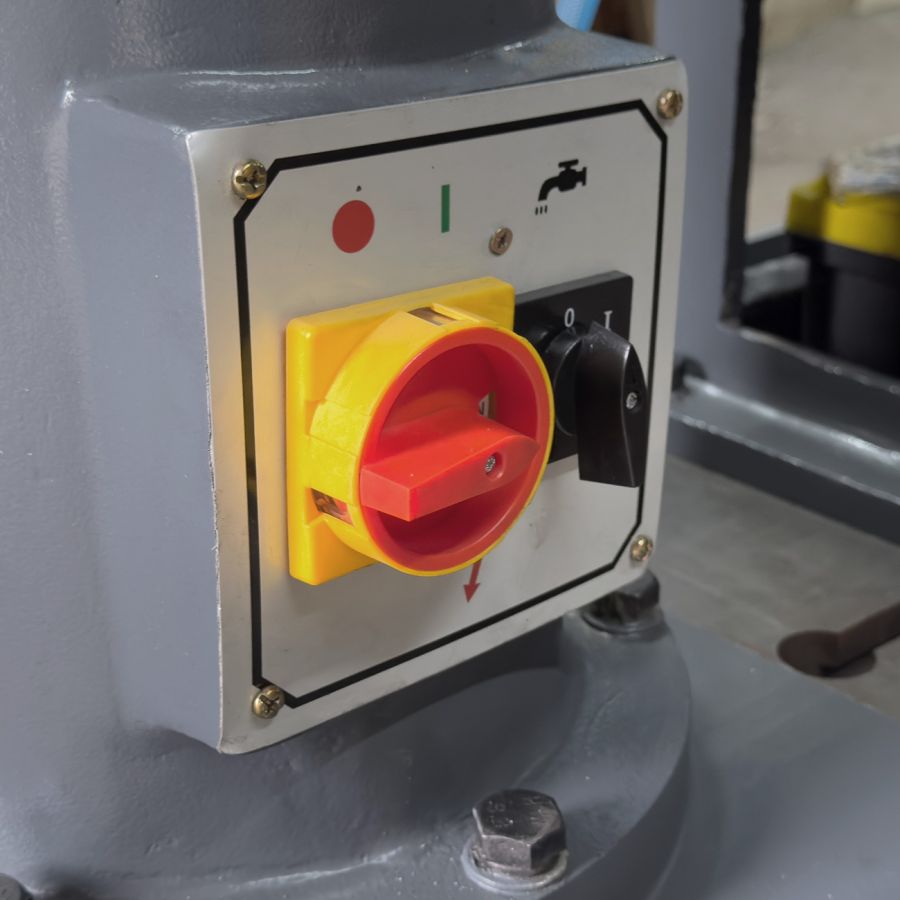 Радиально-сверлильный станок VISPROM RV-32V - фото