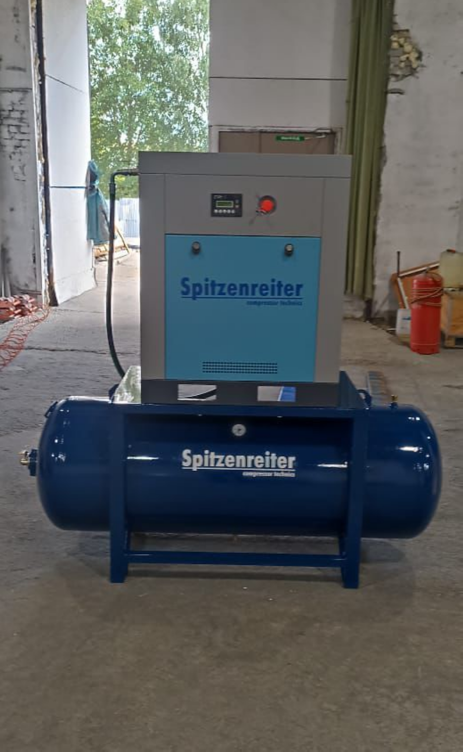 Компрессор винтовой Spitzenreiter S-10DFT500D с частотным преобразователем 10 бар - фото