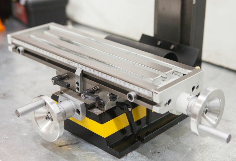 Станок фрезерно-сверлильный Stalex SBM16 Vario - фото