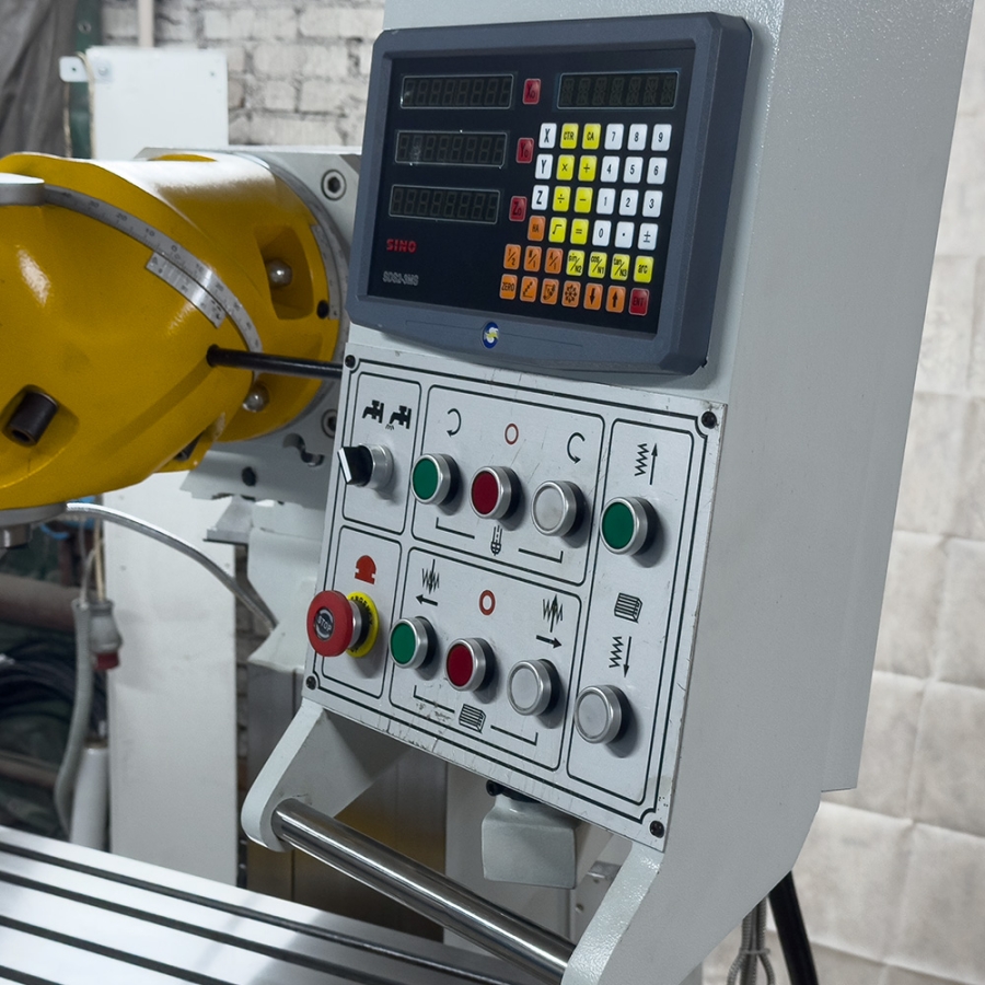 Фрезерный станок по металлу PROMA FVV-125PD - фото