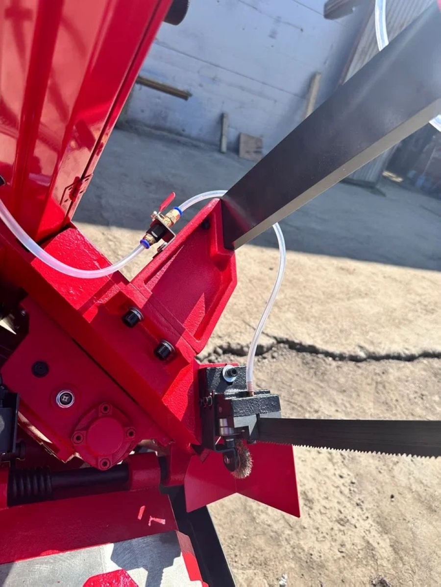 Ленточная пила по металлу MetMachine LSZ1523 - фото