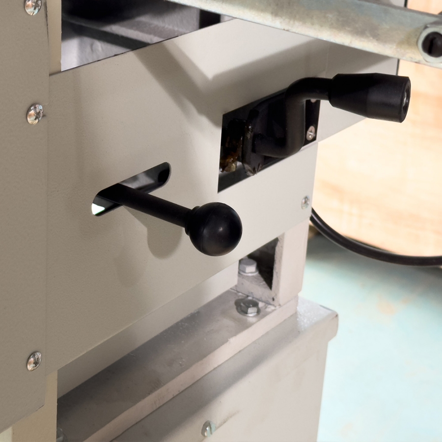 Комбинированный деревообрабатывающий станок PROMA CWM-210-5/220 - фото