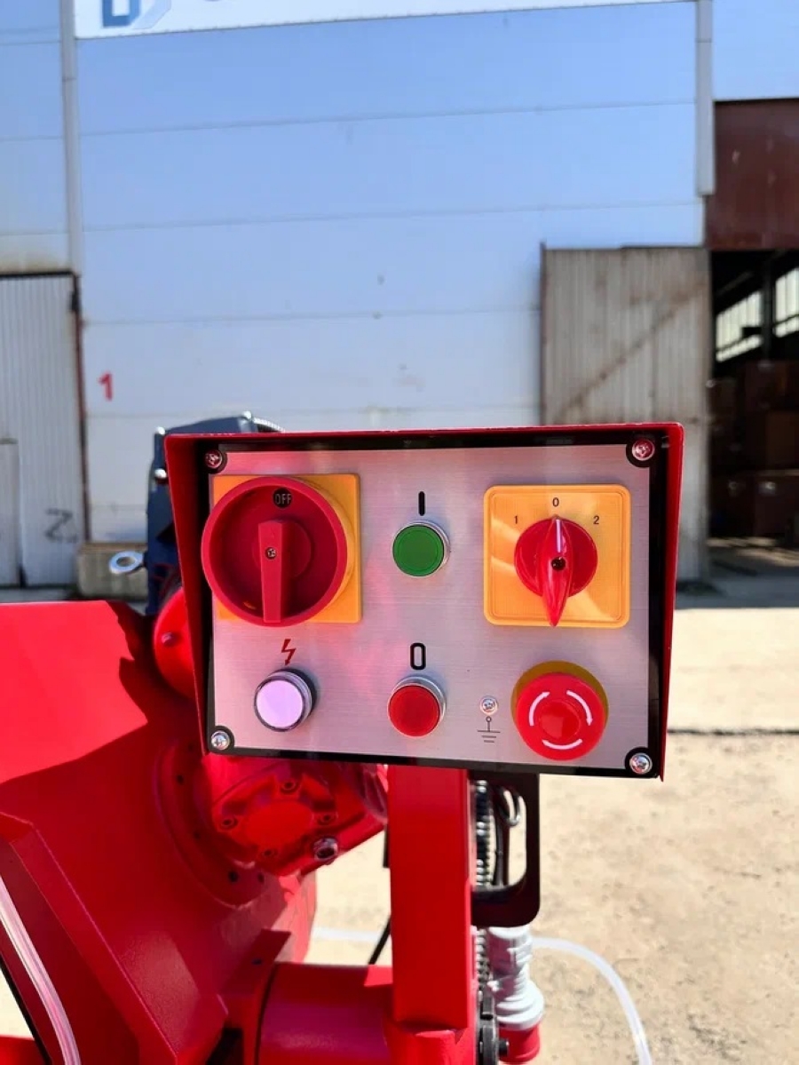 Ленточная пила по металлу MetMachine LSZ2227 - фото