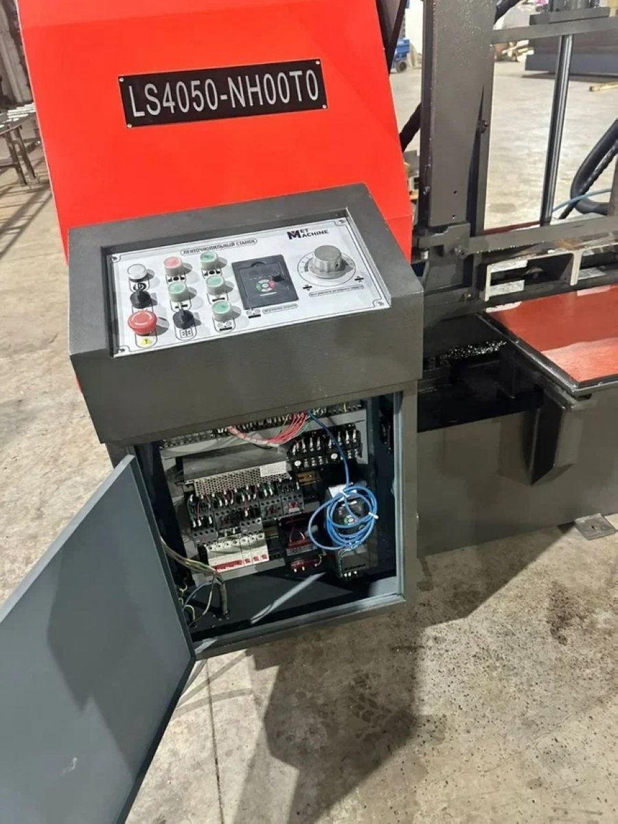 Двухколонный полуавтоматический ленточнопильный станок MetMachine LS4050-NH00T0 - фото