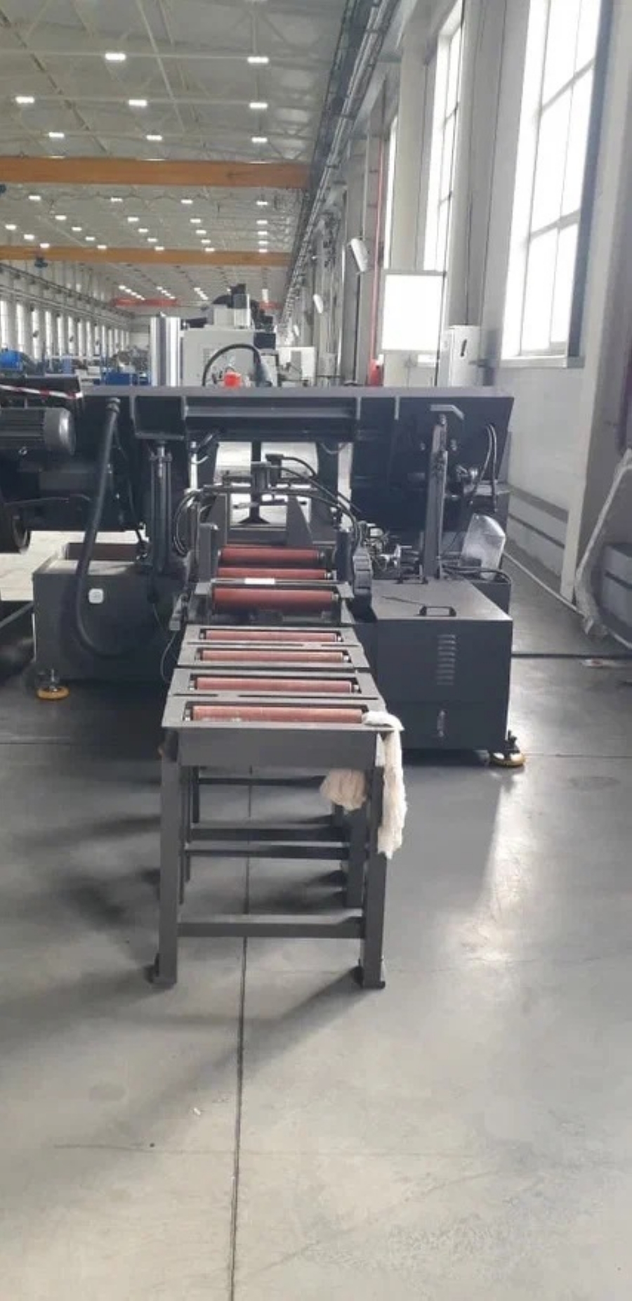 Станок ленточный автоматический MetMachine ALS4040 - фото