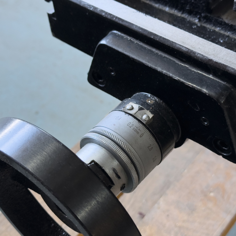 Вертикально-фрезерный станок PROMA FP-48SP - фото