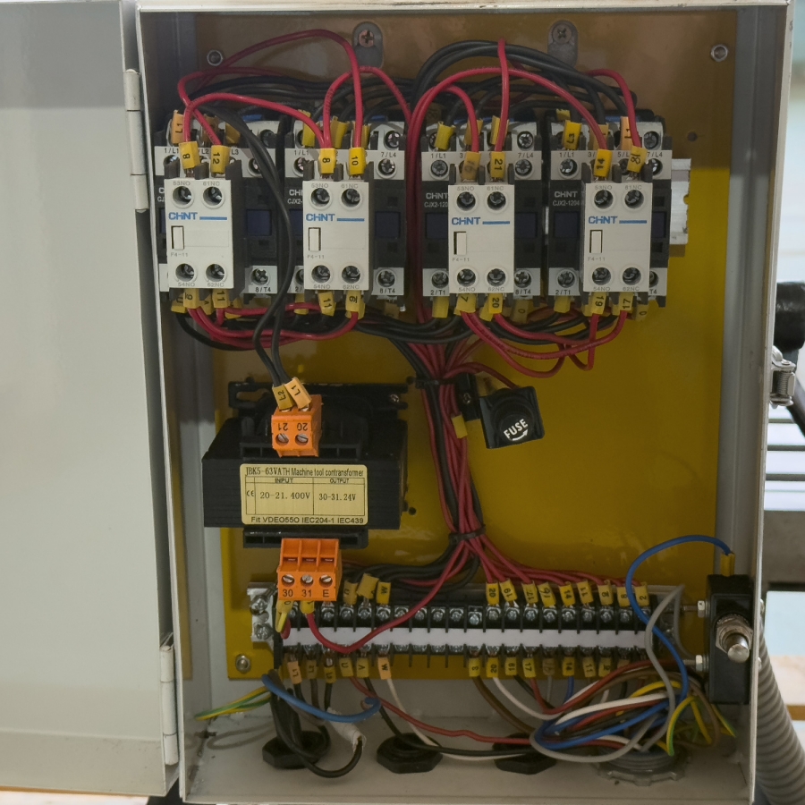 Вертикально-фрезерный станок PROMA FP-48SP - фото