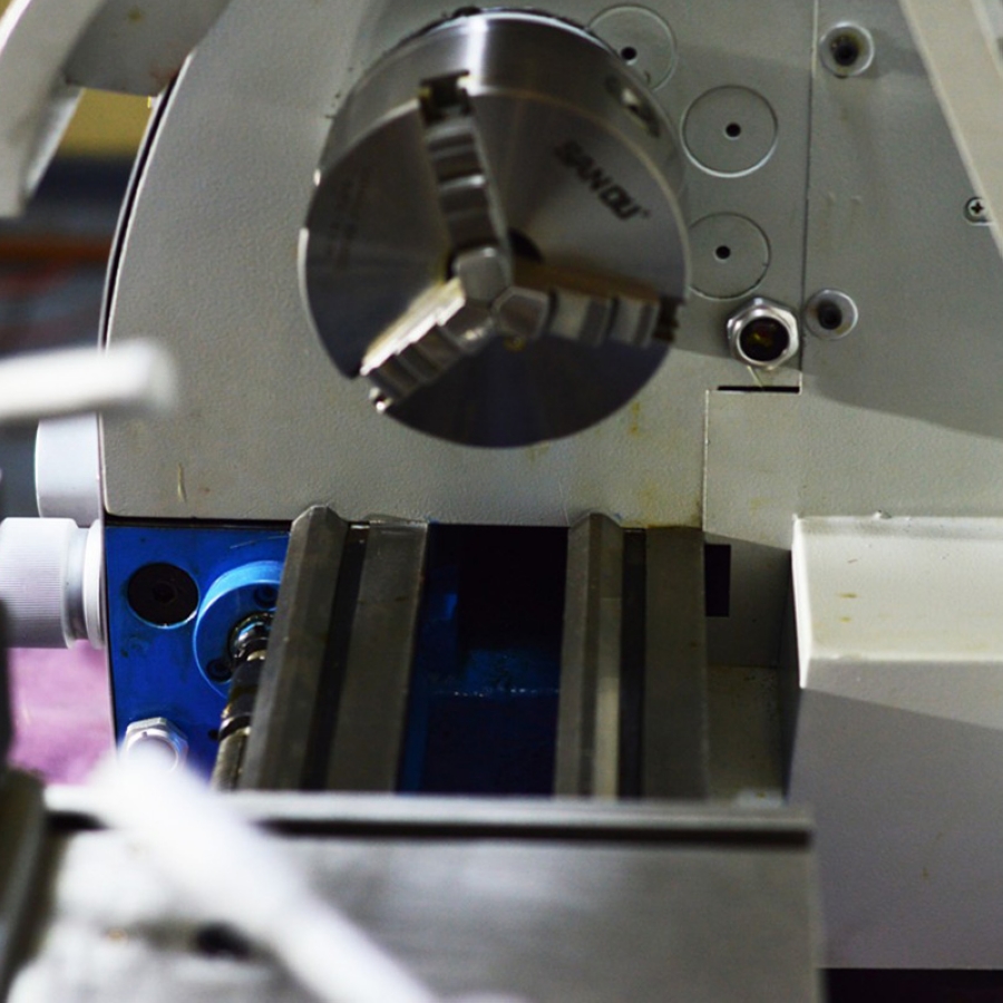 Станок токарный VISPROM SPV-550 - фото